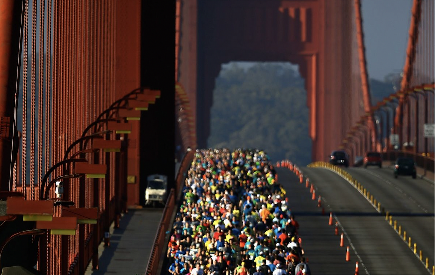 How real estate sales/purchases are like running a marathon. header image.
