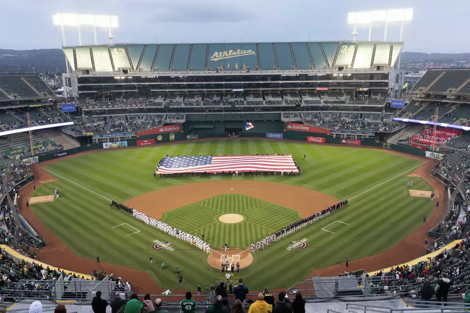 Saying a sad goodbye to the Oakland A’s. header image.