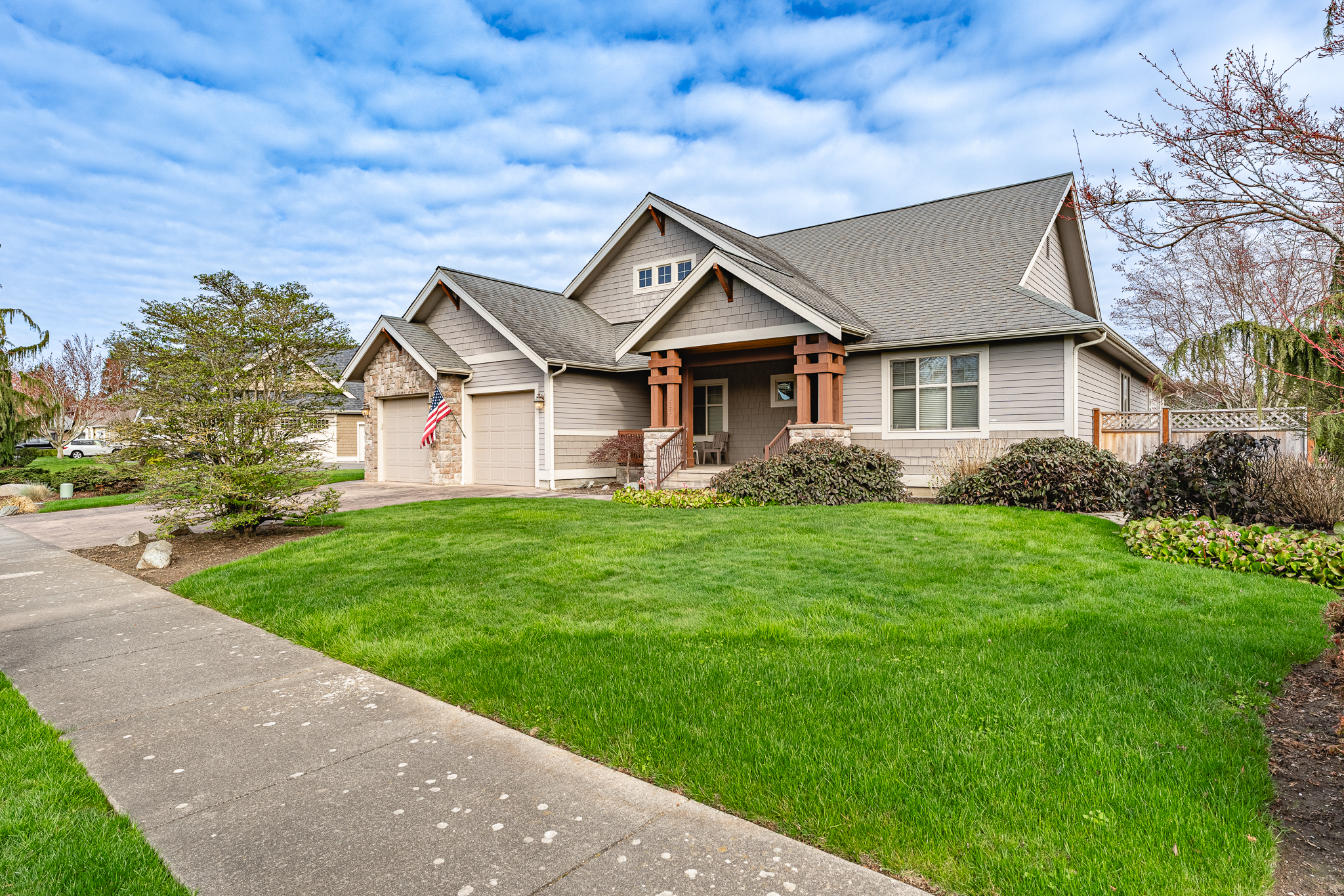 Love Where You Live: Downsizing Without Sacrificing Lifestyle header image.