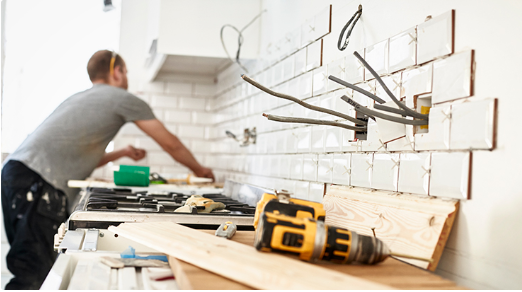 Should You Fix Your House Up or Sell Now? header image.