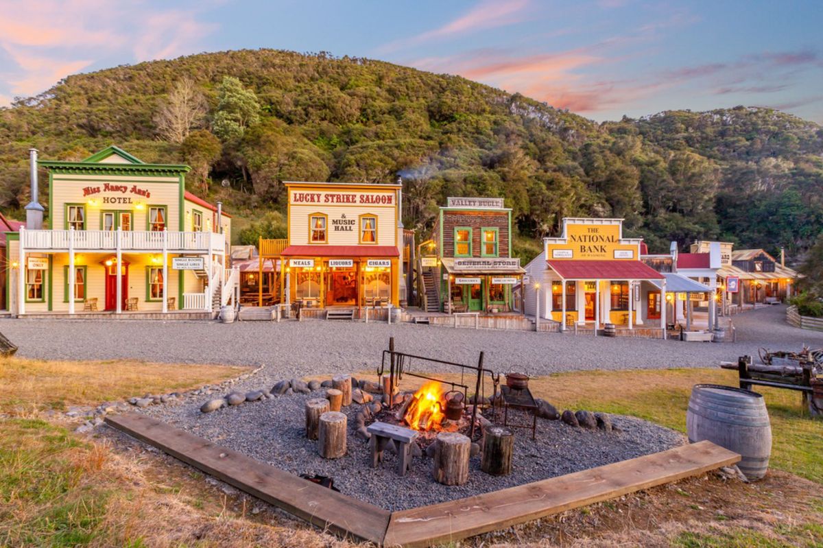 Old West Town header image.