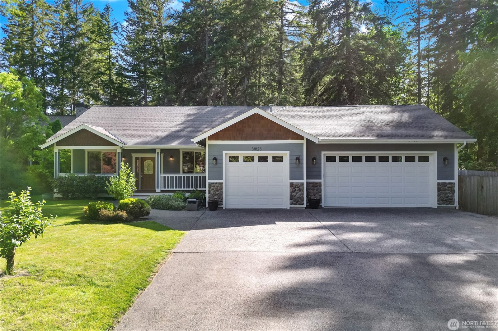 Just Sold in Auburn! header image.