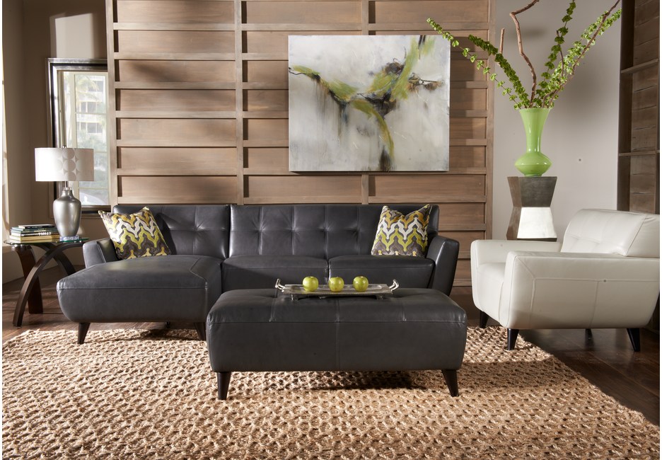 How to Decorate a Living Room header image.