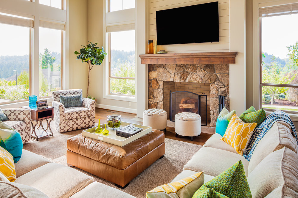 Summer Staging Tips to Help Your Home Shine This Season header image.