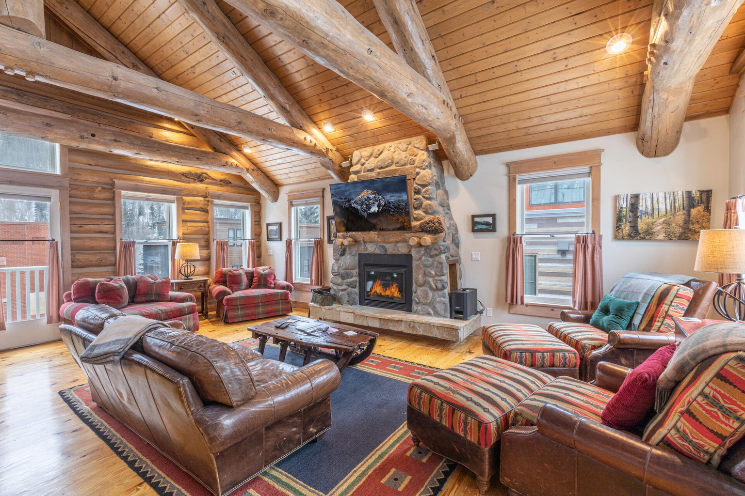 Closed - 125 W Pacific Penthouse #6, Telluride - $4,350,000 header image.