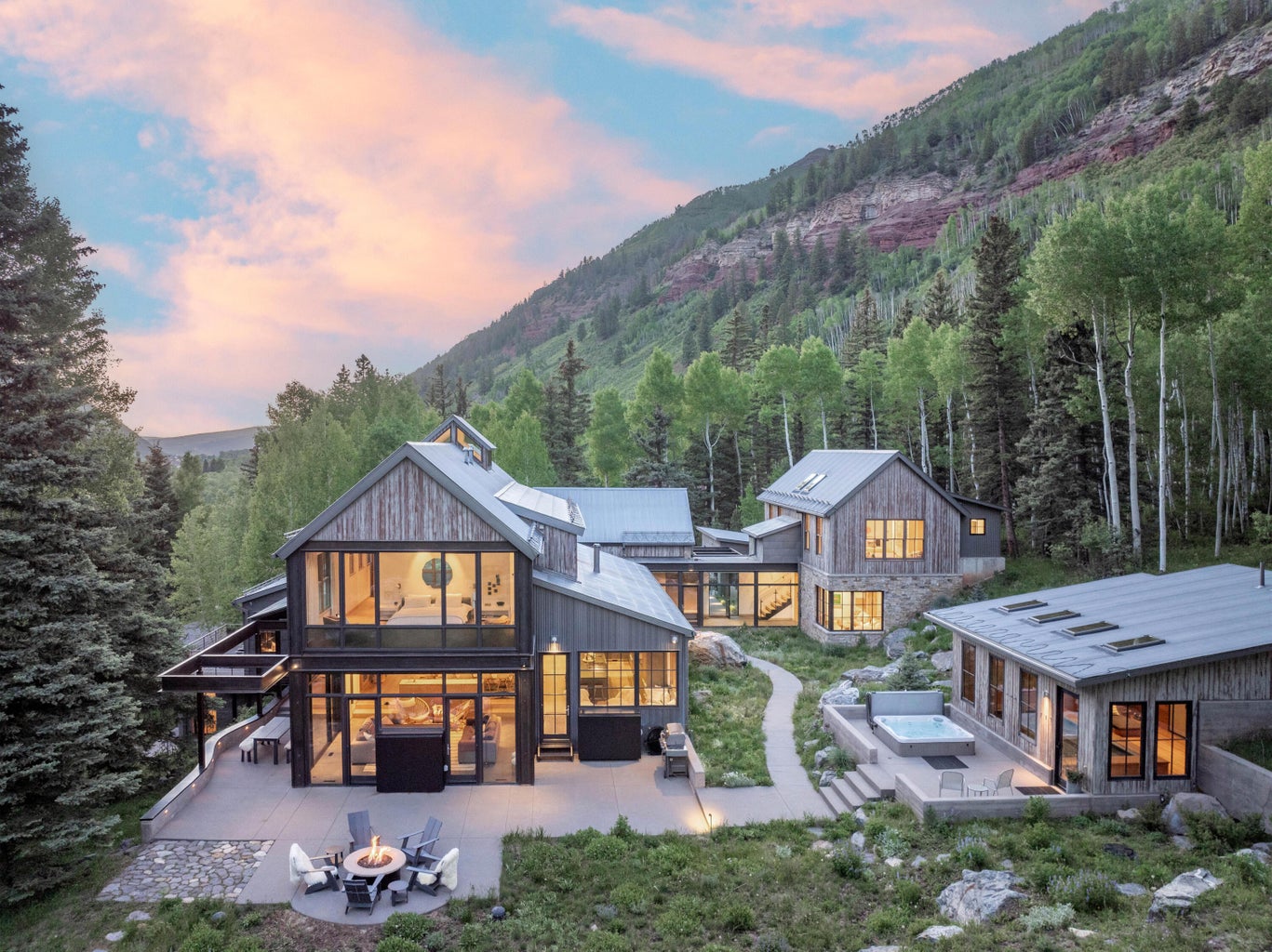 Closed - 236 Pandora Lane, Telluride, CO - $28,885,000 header image.