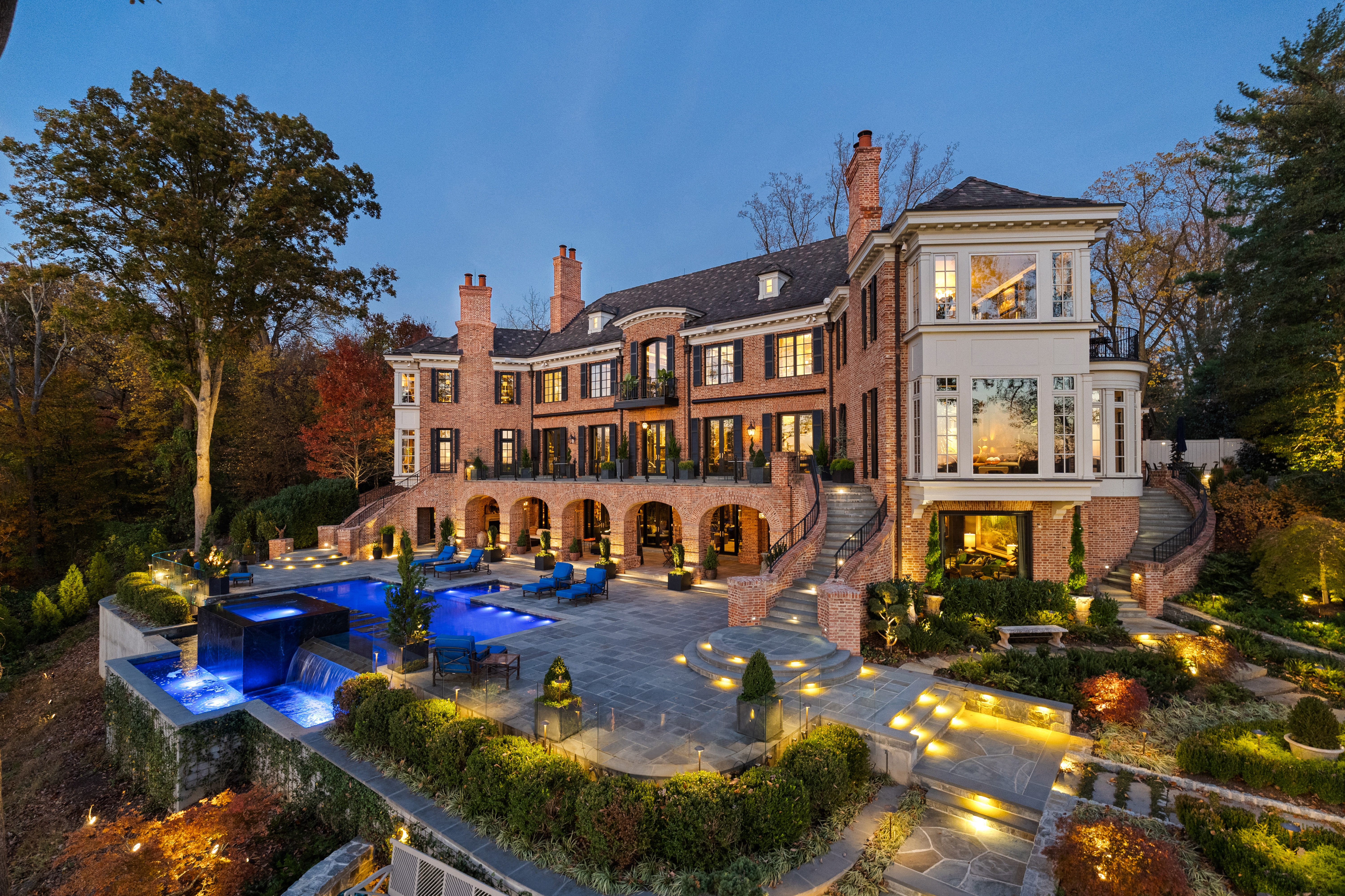 World Market Spotlight - 6699 MacArthur Boulevard, Bethesda, MD - Offered at $23,500,000 header image.
