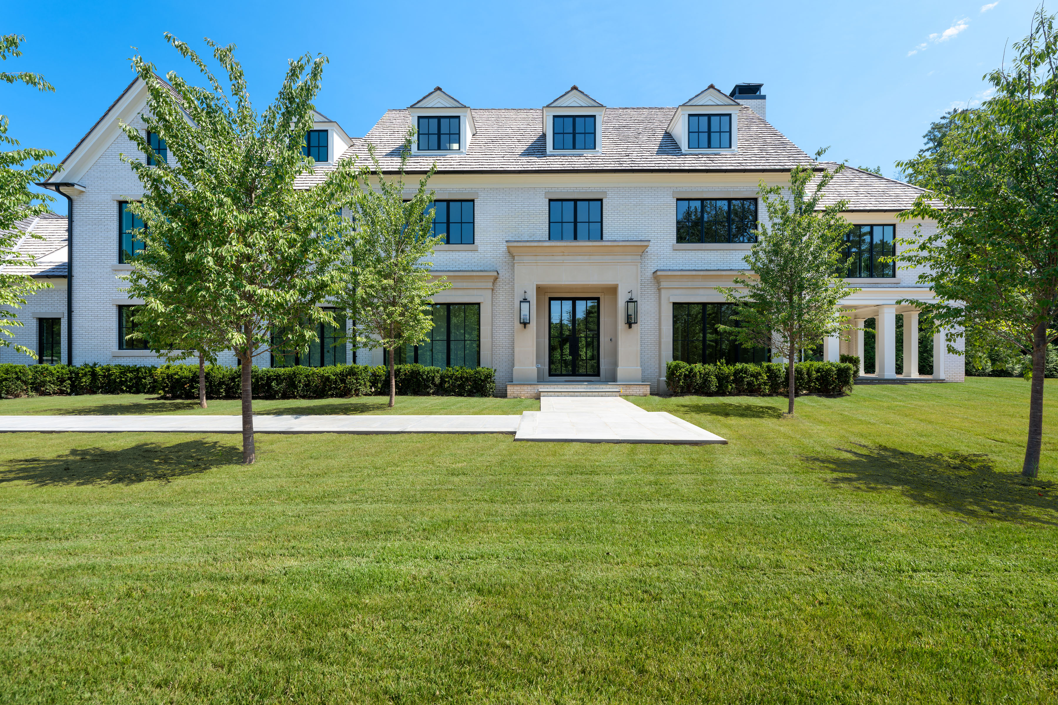 World Market Spotlight - 7 Parsonage Road - Greenwich, CT, 06830 - Offered at $13,995,000 header image.