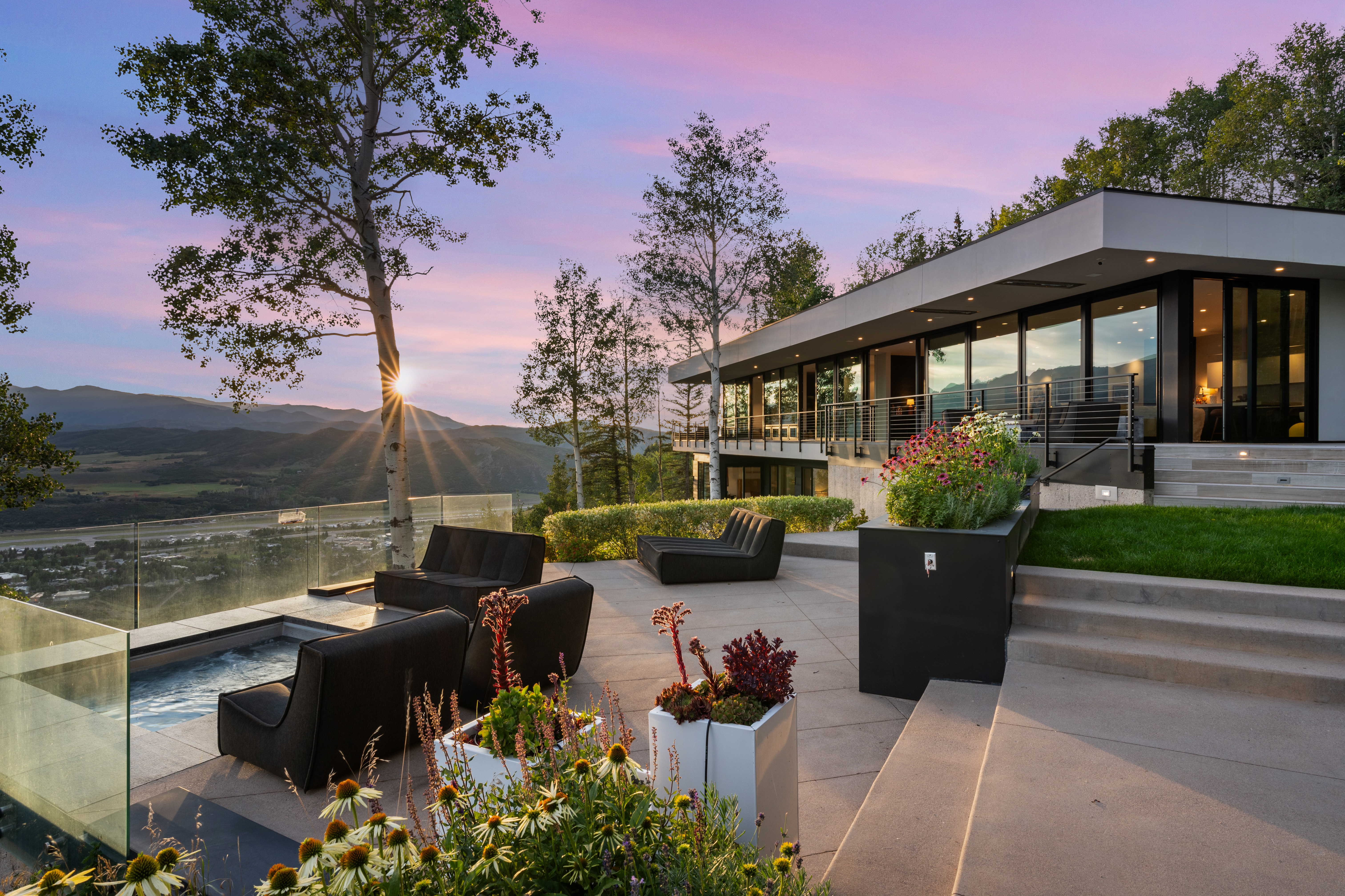 World Market Spotlight - 602 Eppley Drive, Aspen, CO 81611 - Offered at $27,900,000 header image.