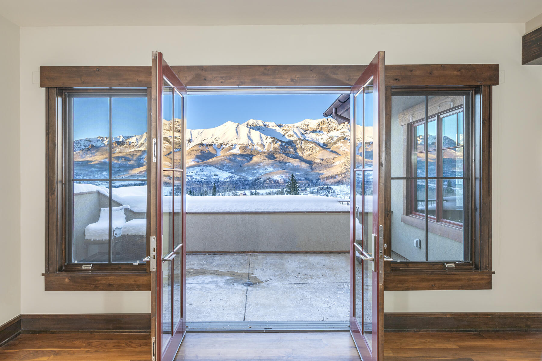 NEW LISTING - $5,995,000 - 12 Elkstone Place #401 header image.