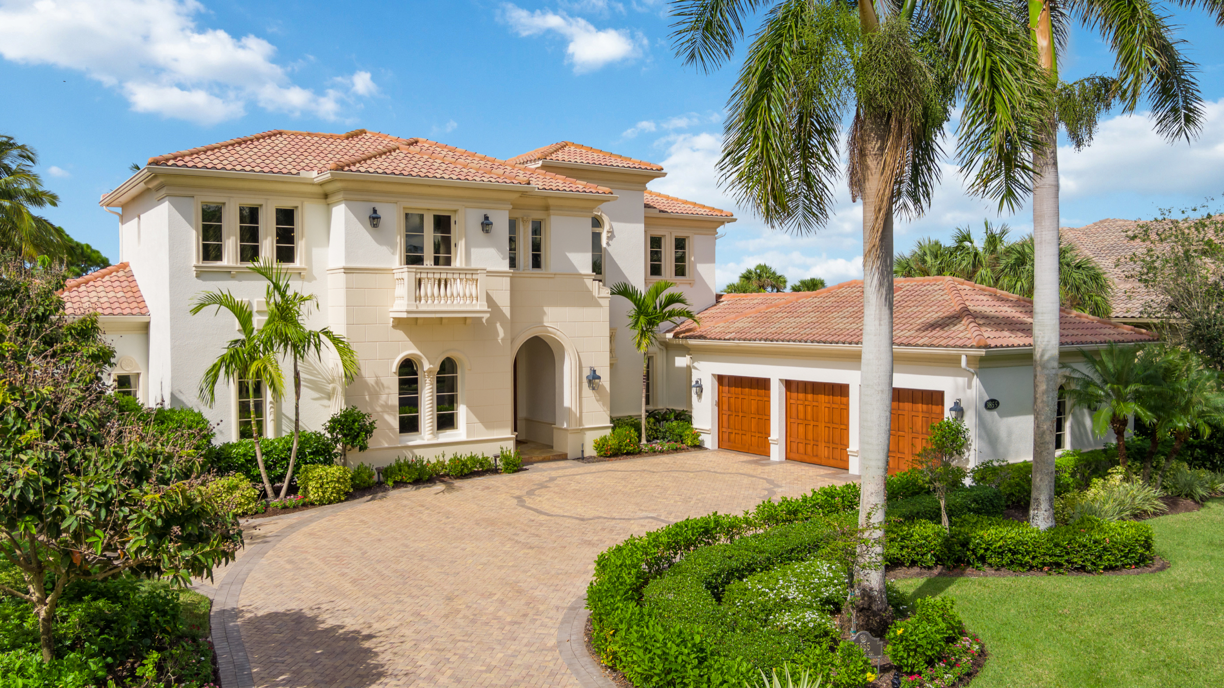 World Market Spotlight - 3855 Isla Del Sol Way Naples, FL 34114 - $5,499,000 header image.