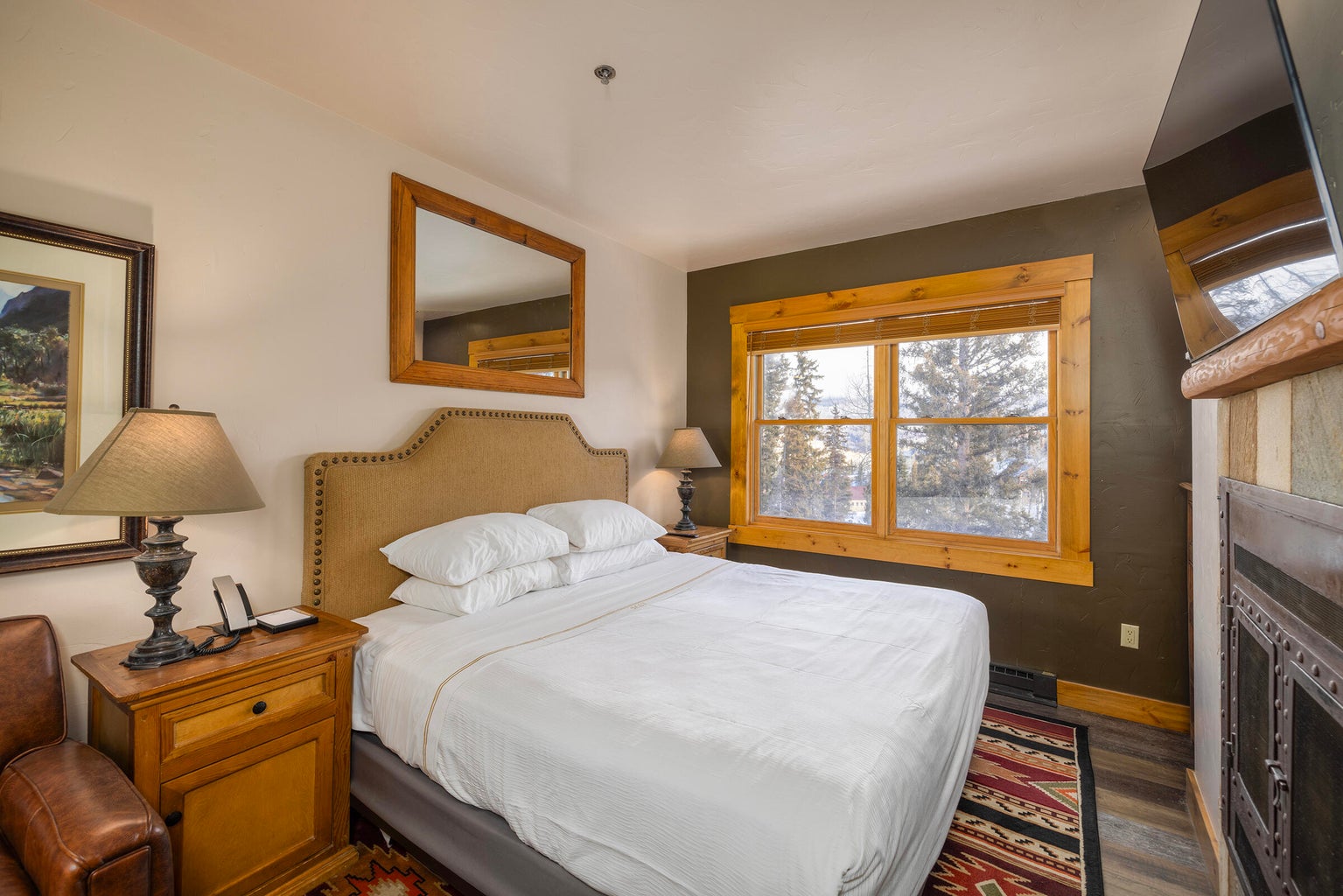 Closed - Mountain Lodge Unit 3112 - $765,000 header image.
