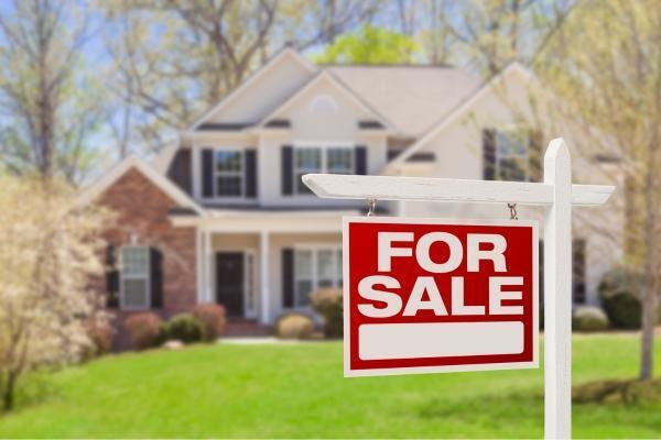 Selling As-Is vs. Making Repairs: Which Costs You More? header image.