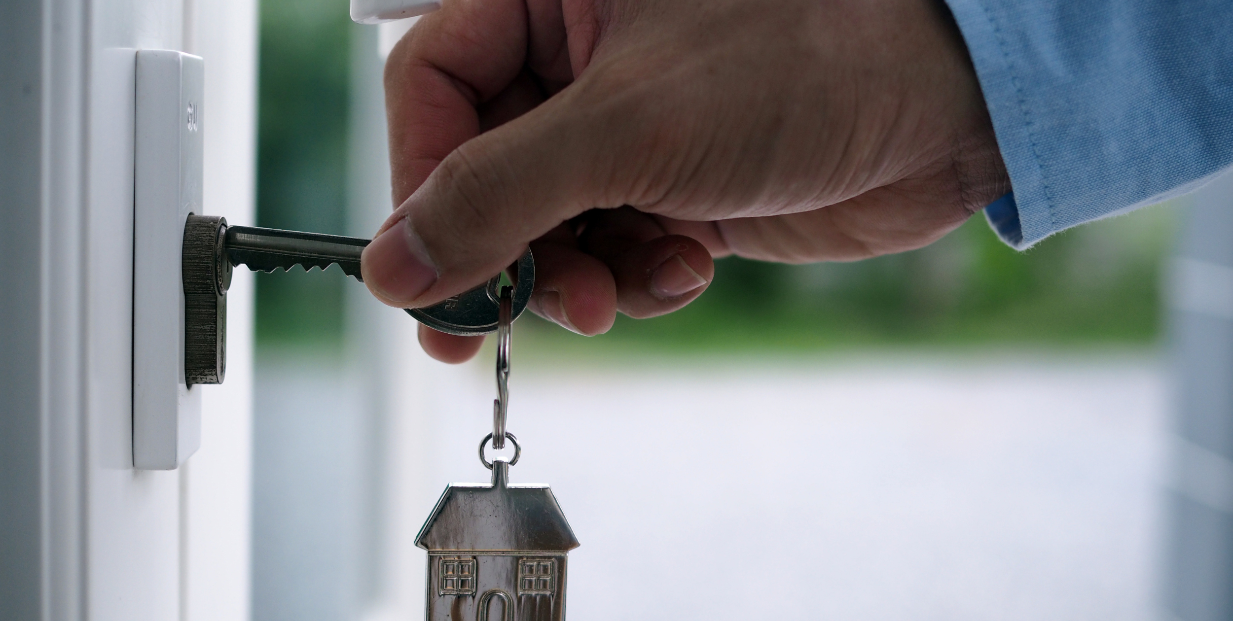 Essential Tips for New Homeowners By HomeKeepr header image.