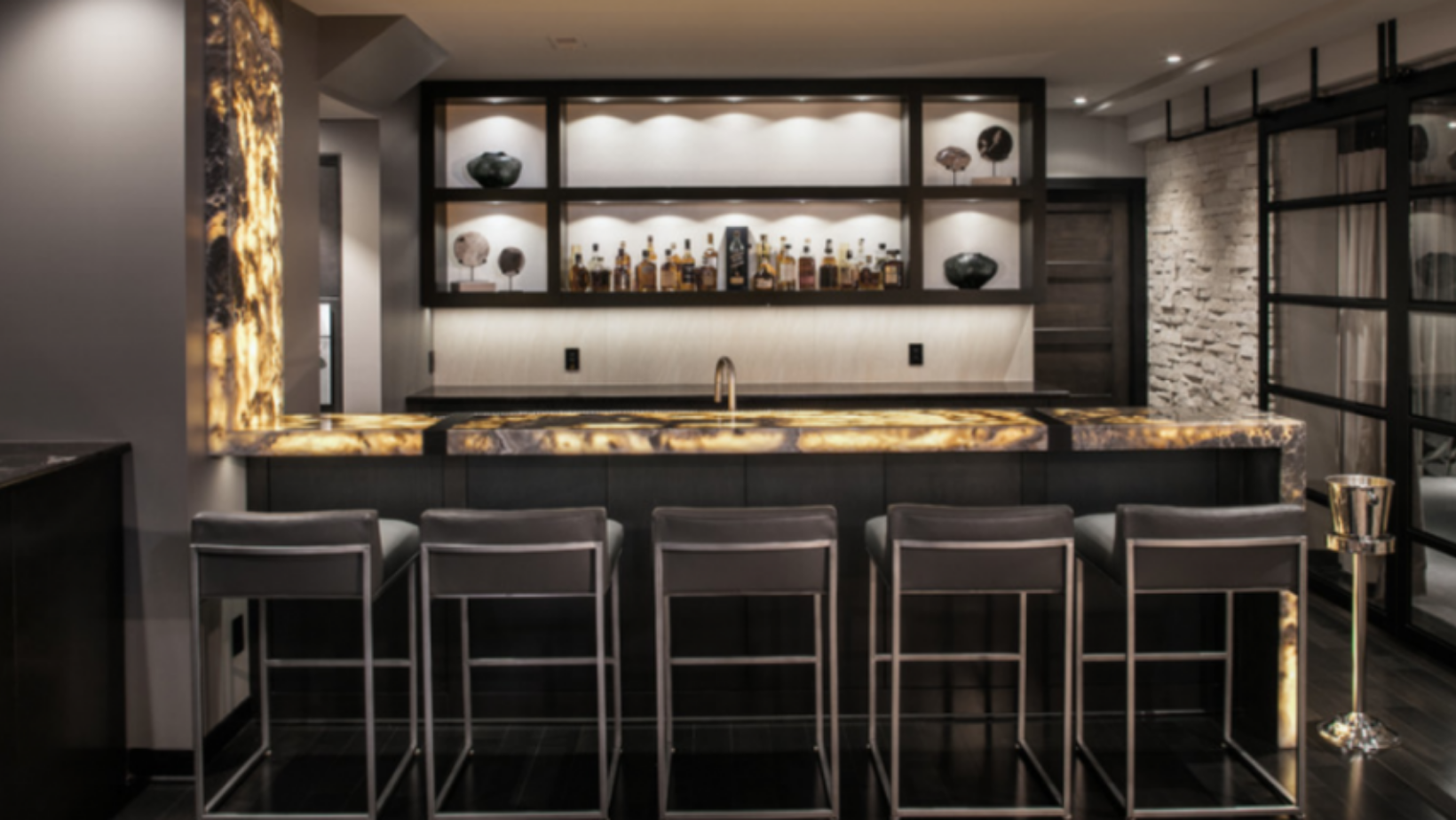 Basement Wet Bars and You By HomeKeepr header image.