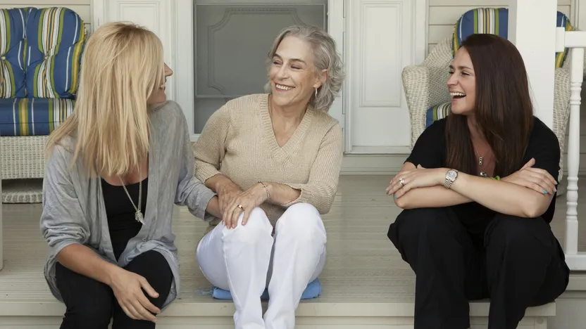 Inheriting a Home With Your Siblings? Here’s All That Can Go Wrong By Realtor.com header image.