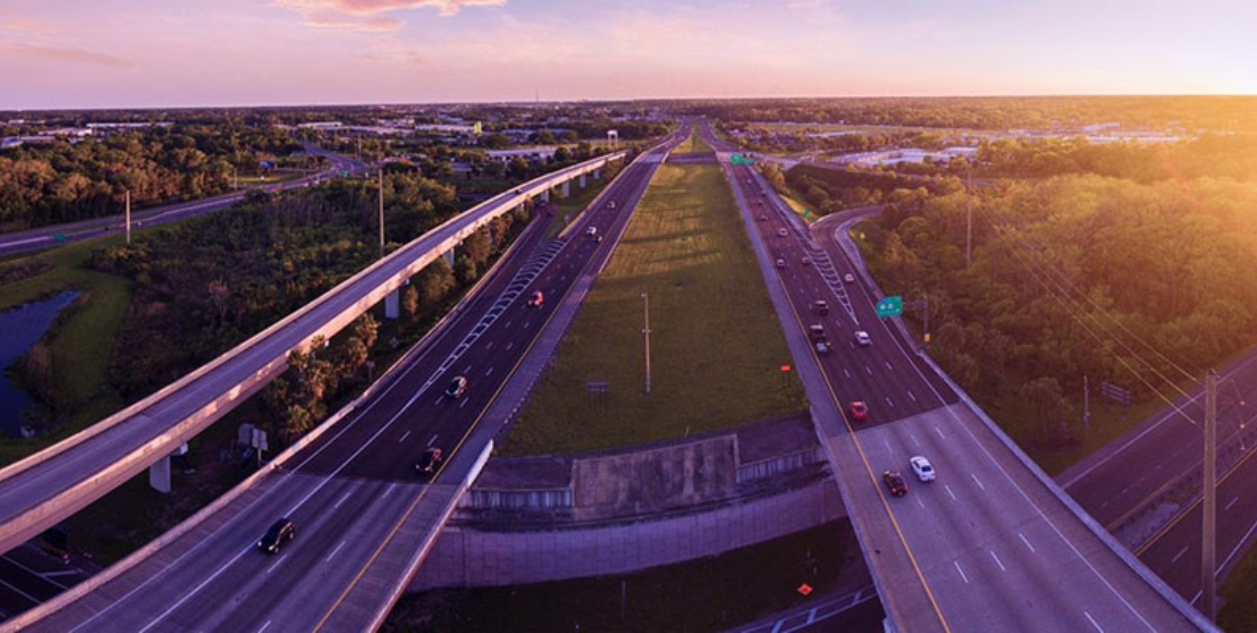 Devolución Contribución Retenida a No Residentes en Venta de Propiedad Inmueble o Acciones en Puerto Rico By Lucacenter.com header image.