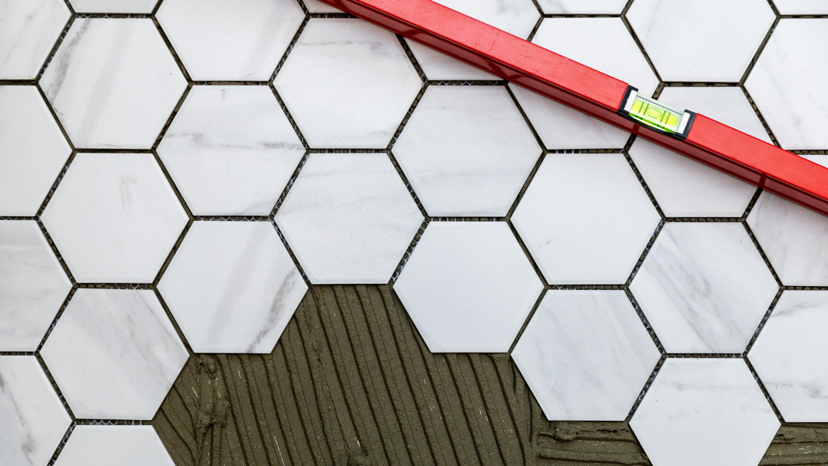 This Year’s Tile Trends! By HomeKeepr header image.