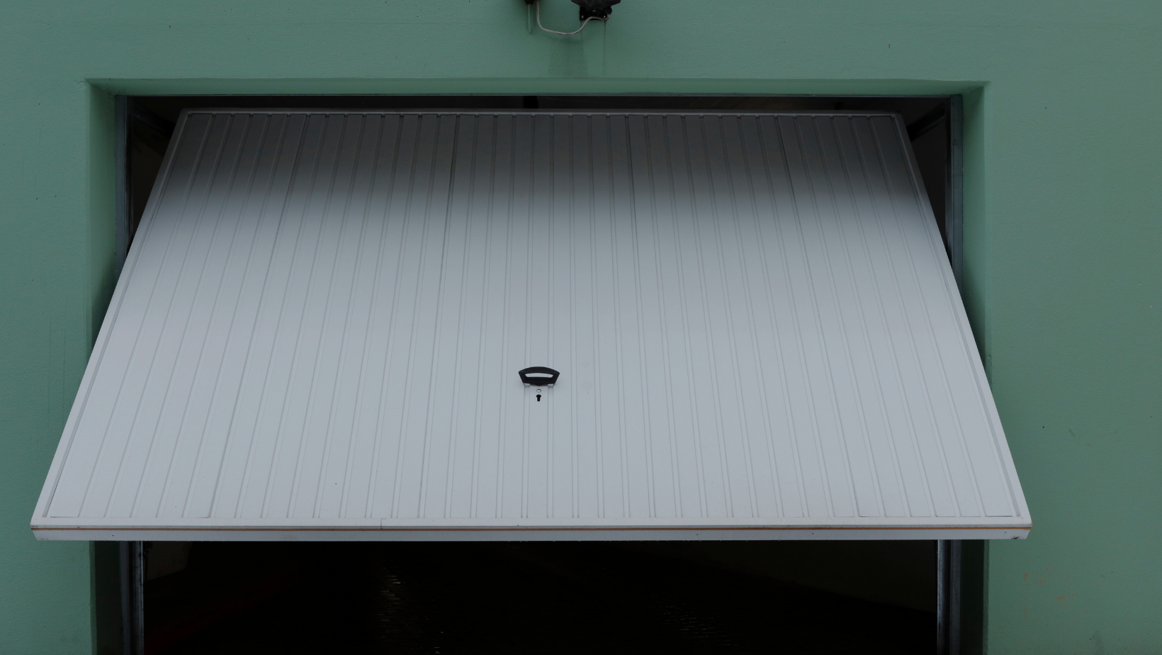 Refresh Your Garage This Spring by HomeKeepr header image.