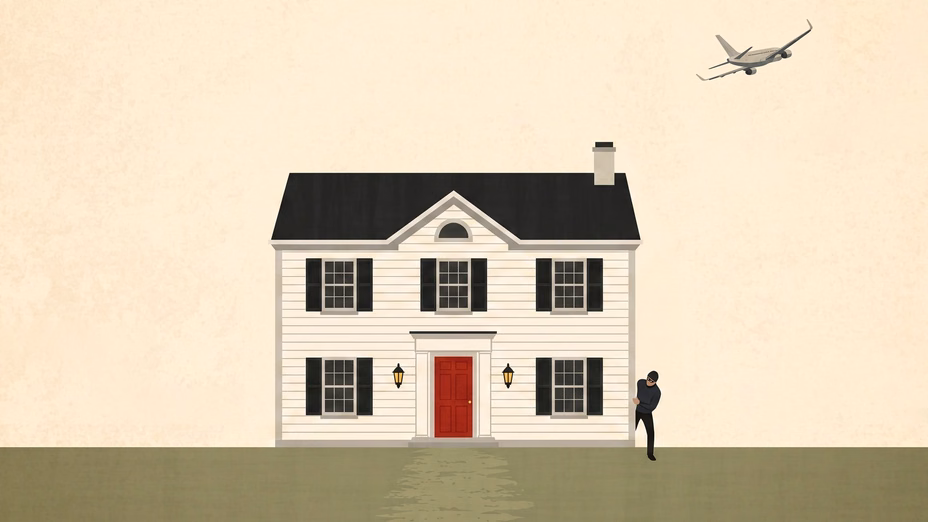 AAA Says 72 Million Americans Will Travel This July 4th—and Your House Is Vulnerable on Vacation By Realtor.com header image.