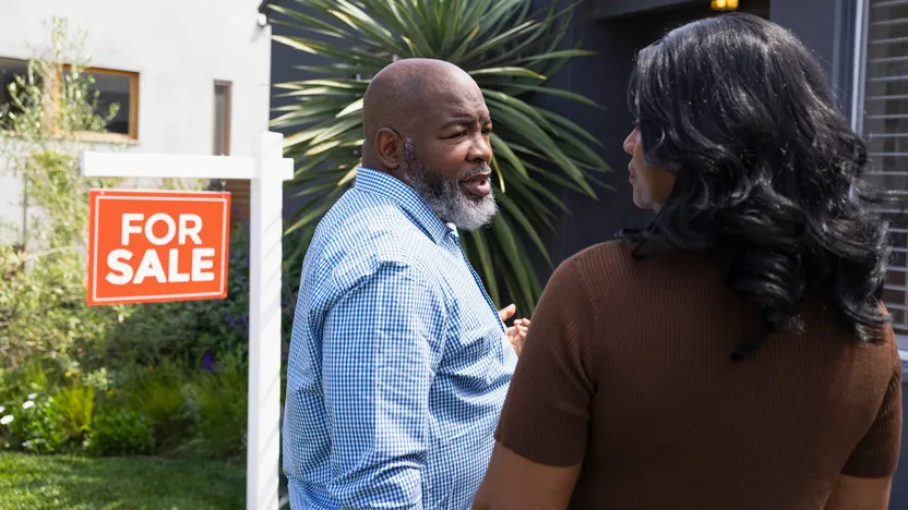 The Basics of Making an Offer on a House By Realtor.com header image.