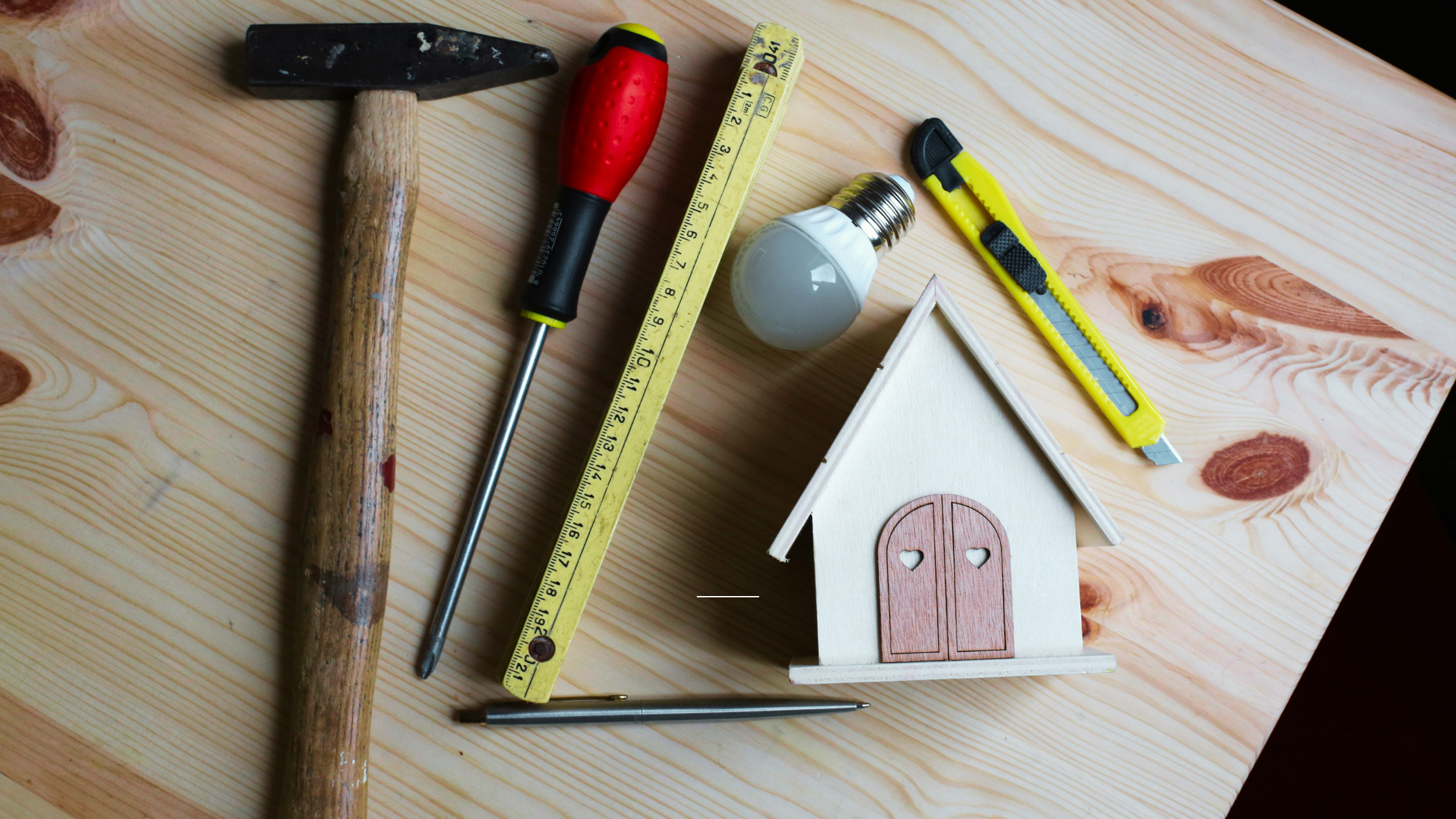 The Ultimate Guide to Selling Your Home Like a Pro header image.