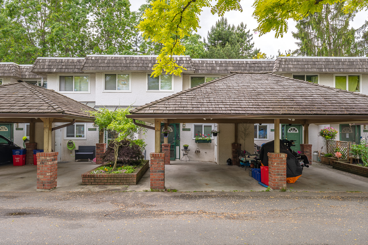 11699 Fulton Street, Maple Ridge, BC header image.