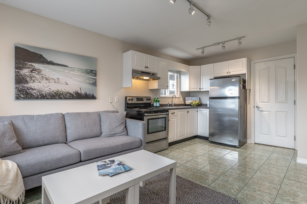 4929 Dominion Street, Burnaby, BC header image.