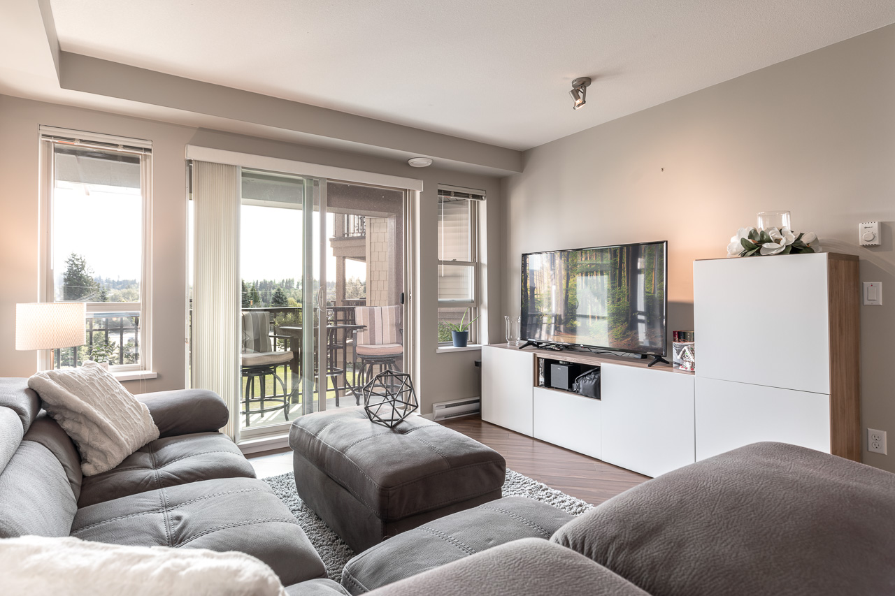308-3156 Dayanee Springs Boulevard, Coquitlam, BC header image.
