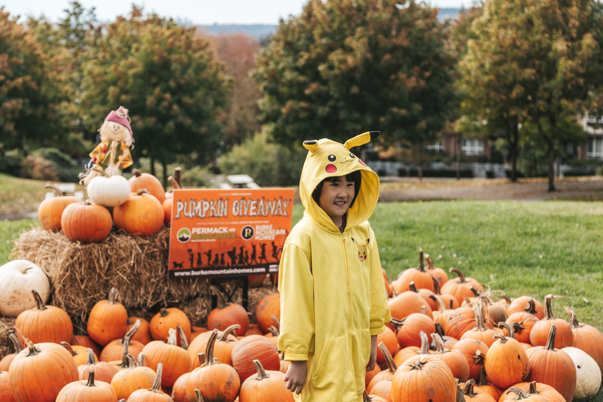 DATE CHANGE: Great Burke Mountain Pumpkin Giveaway! header image.