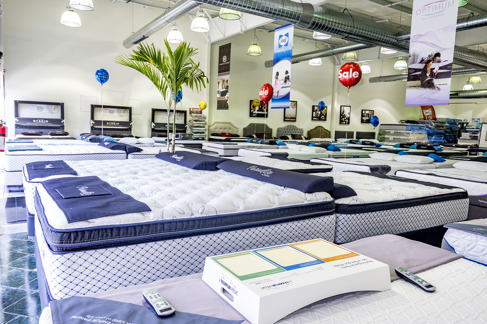 Mattress Stores Future header image.