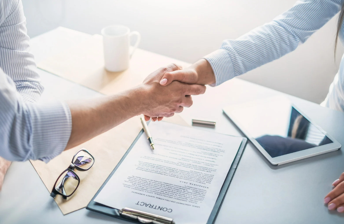 Understanding Written Buyer Agreements: What Homebuyers Need to Know header image.