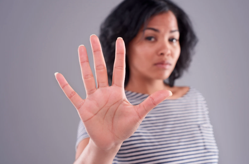 Avoid These 3 Common Mistakes Before Closing on Your New Home header image.