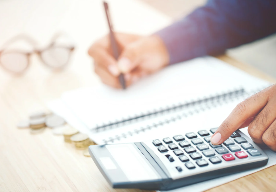 4 Ways to Lower Your Mortgage Payment header image.