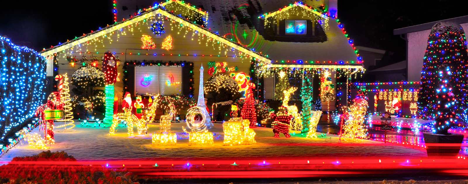 Holiday Spirit Guide: Christmas Light Displays header image.