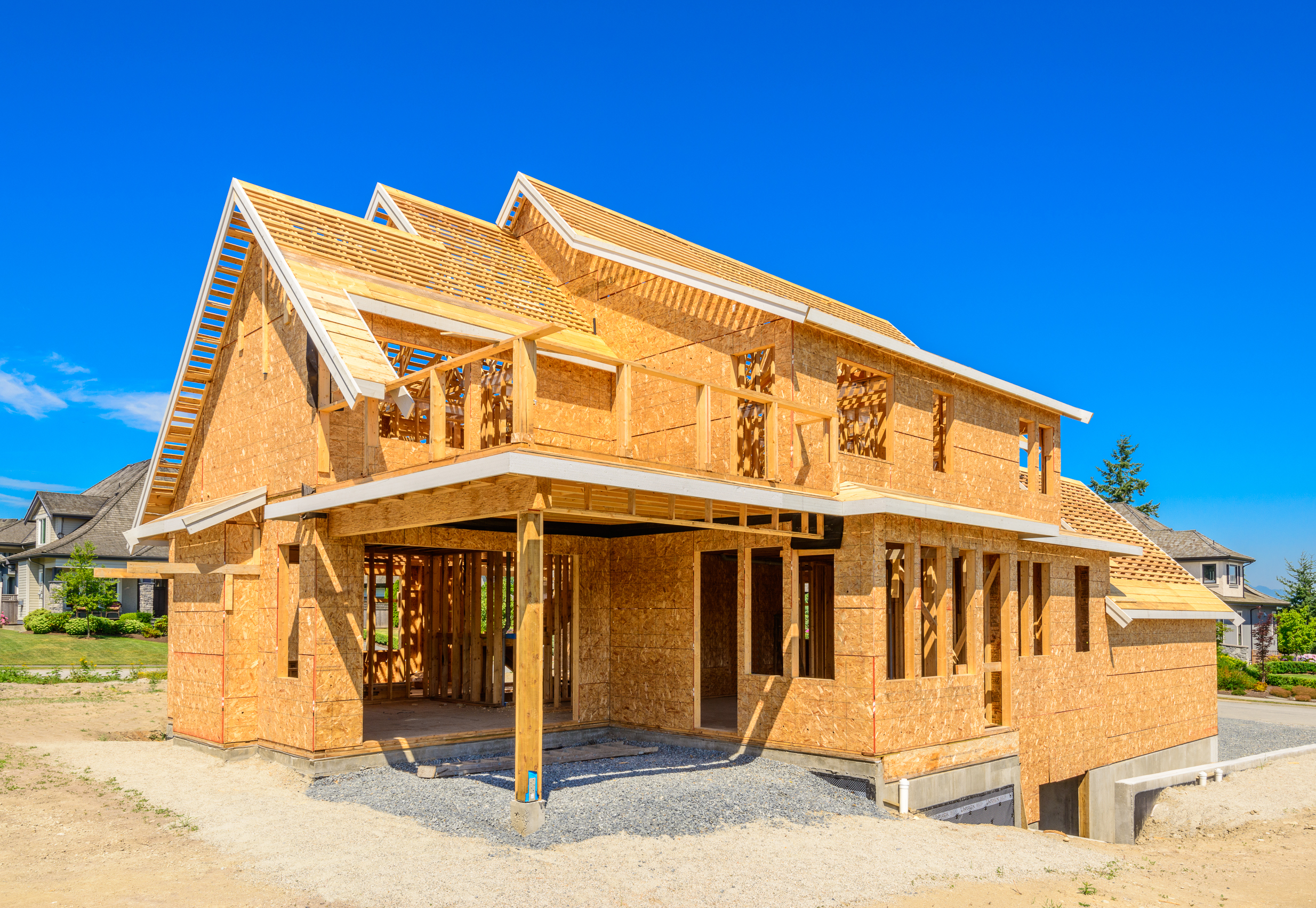 Should You Buy an Existing Home or New Construction? header image.