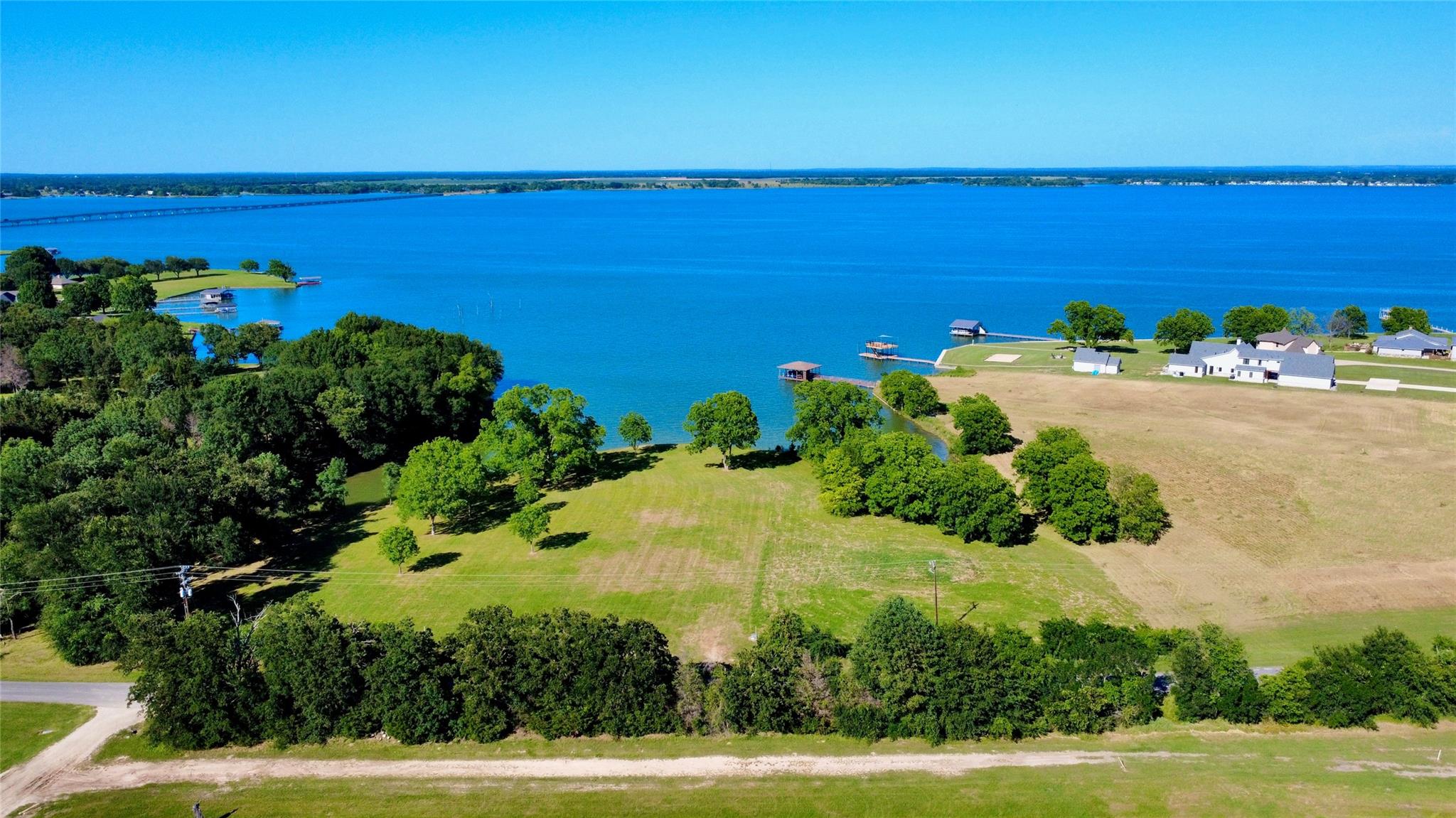 Living Near Richland Chambers Lake: Why Buyers Love It header image.