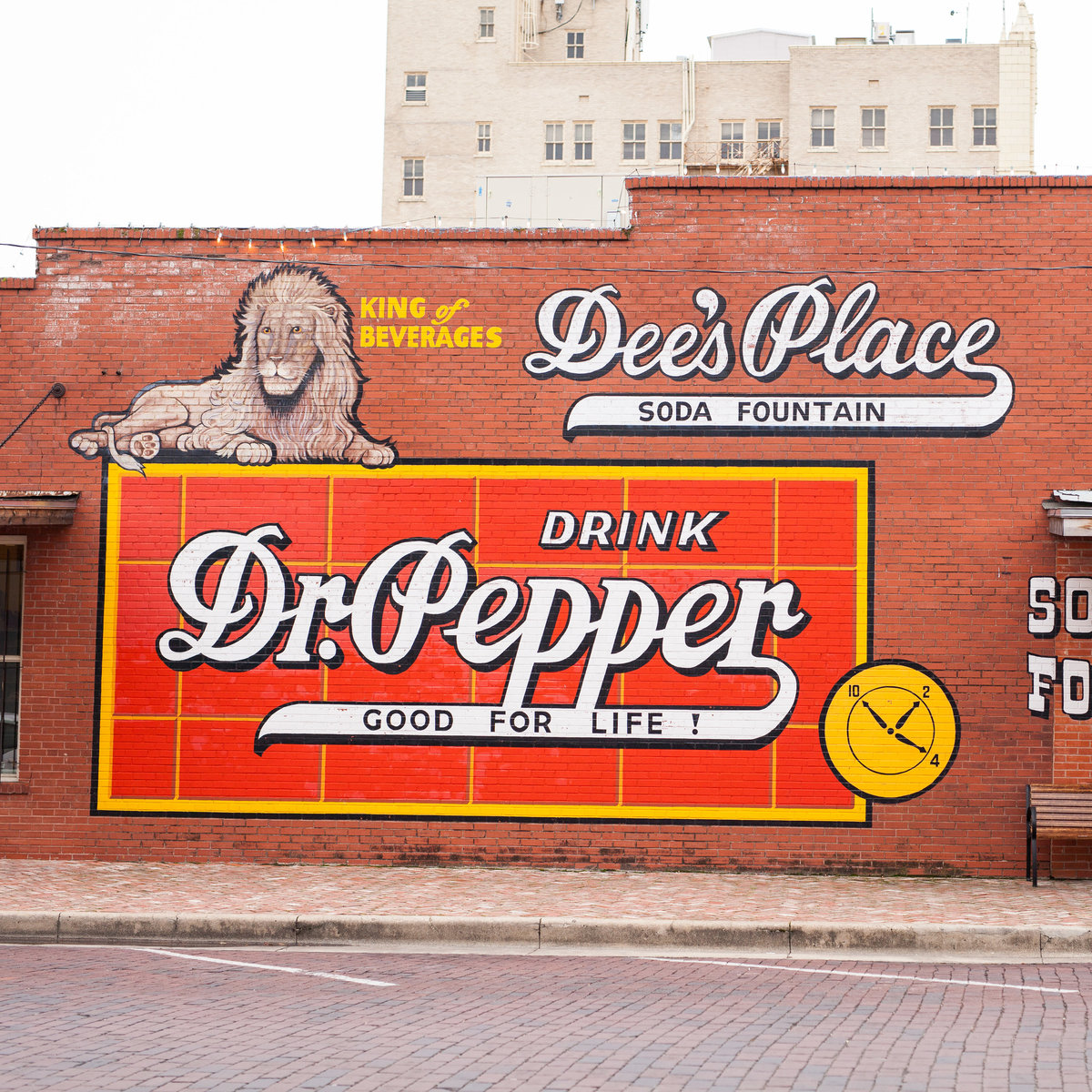 Attractions and Hidden Treasures near Corsicana & Dallas header image.