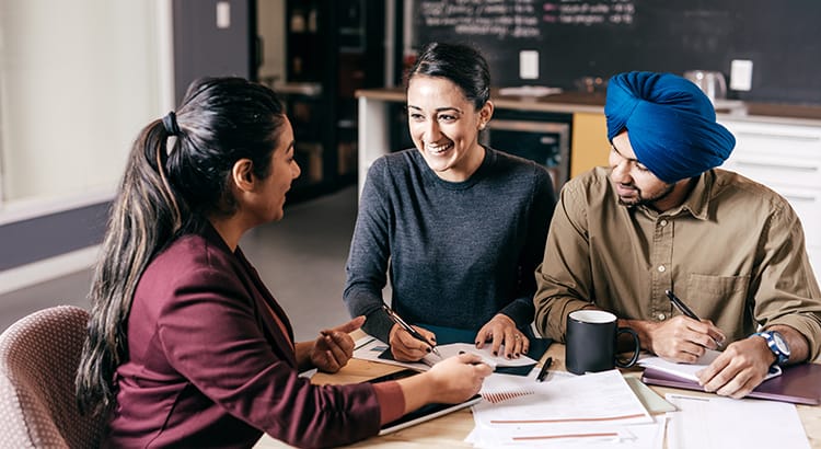 Why Selling Your House with a Real Estate Professional Is Essential header image.