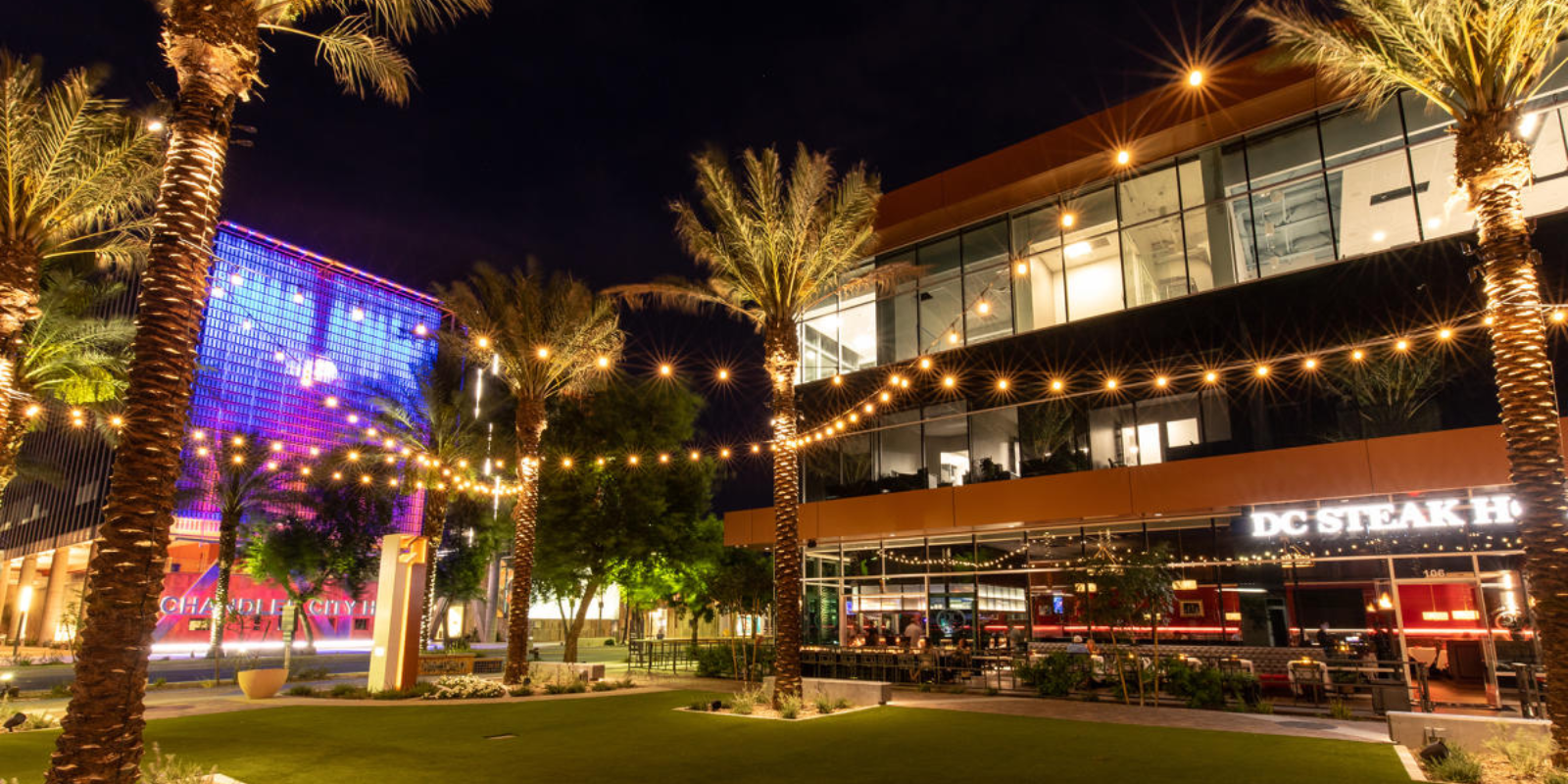 FADING FORTUNES Alex Meruelo's dream of building a hockey complex in Phoenix ended up as a desert mirage header image.