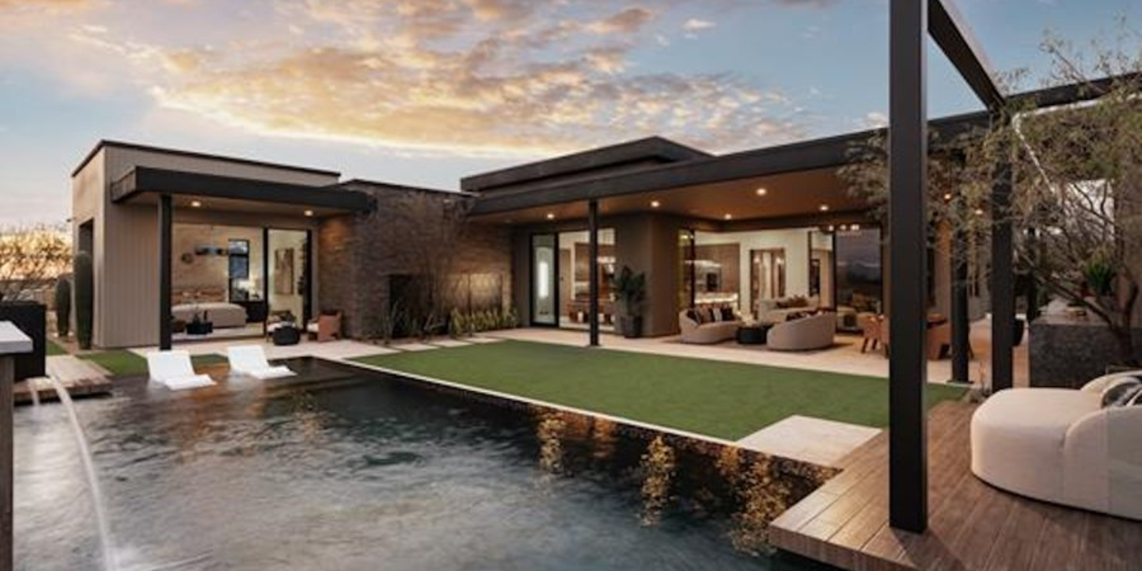 Toll Brothers unveils luxury Scottsdale community with panoramic mountain views header image.