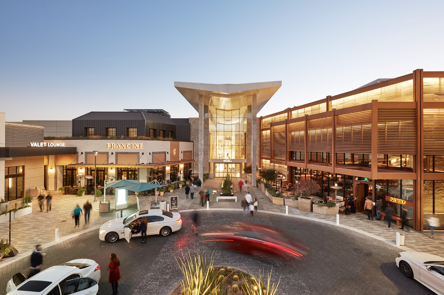 Fashion Square Mall: A Premier Shopping Destination in Scottsdale, Arizona header image.