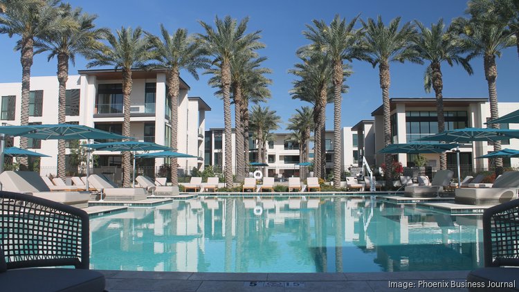 Lender moves to foreclose on $2B Ritz-Carlton Paradise Valley project amid legal battle header image.