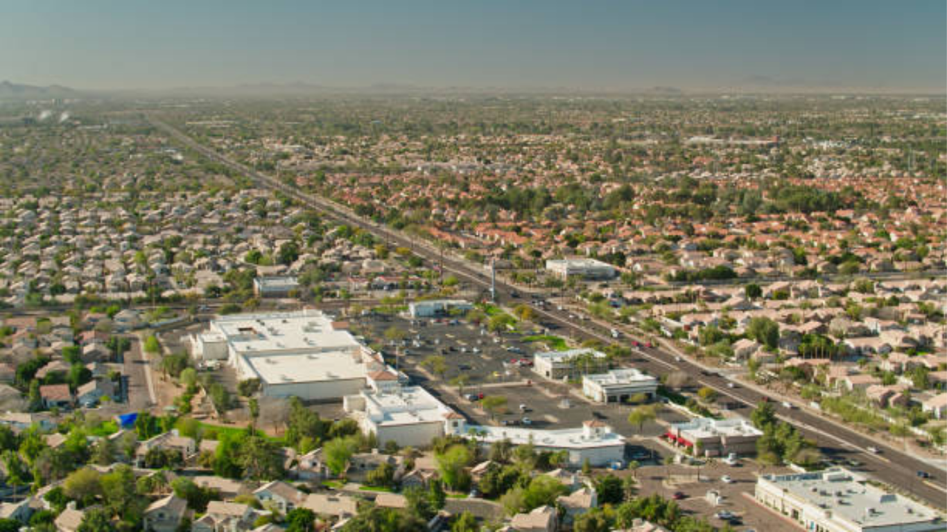 These metro Phoenix neighborhoods had biggest home price increases, decreases header image.