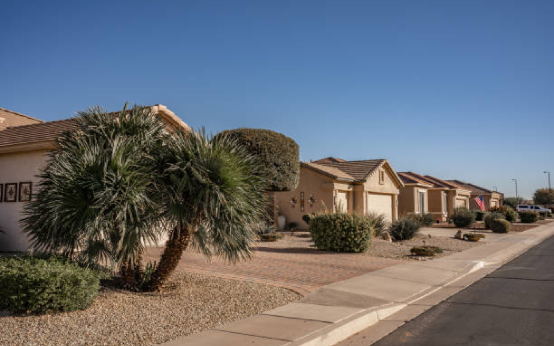 7 Ways To Boost Curb Appeal in Arizona’s Housing Market header image.