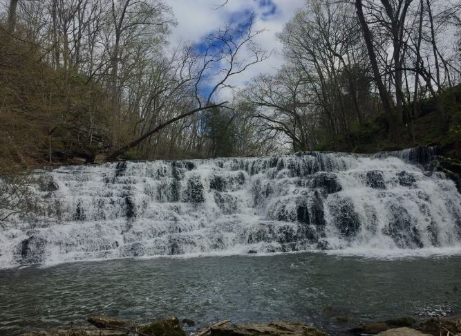 Five reasons to move to Tullahoma Tennessee header image.