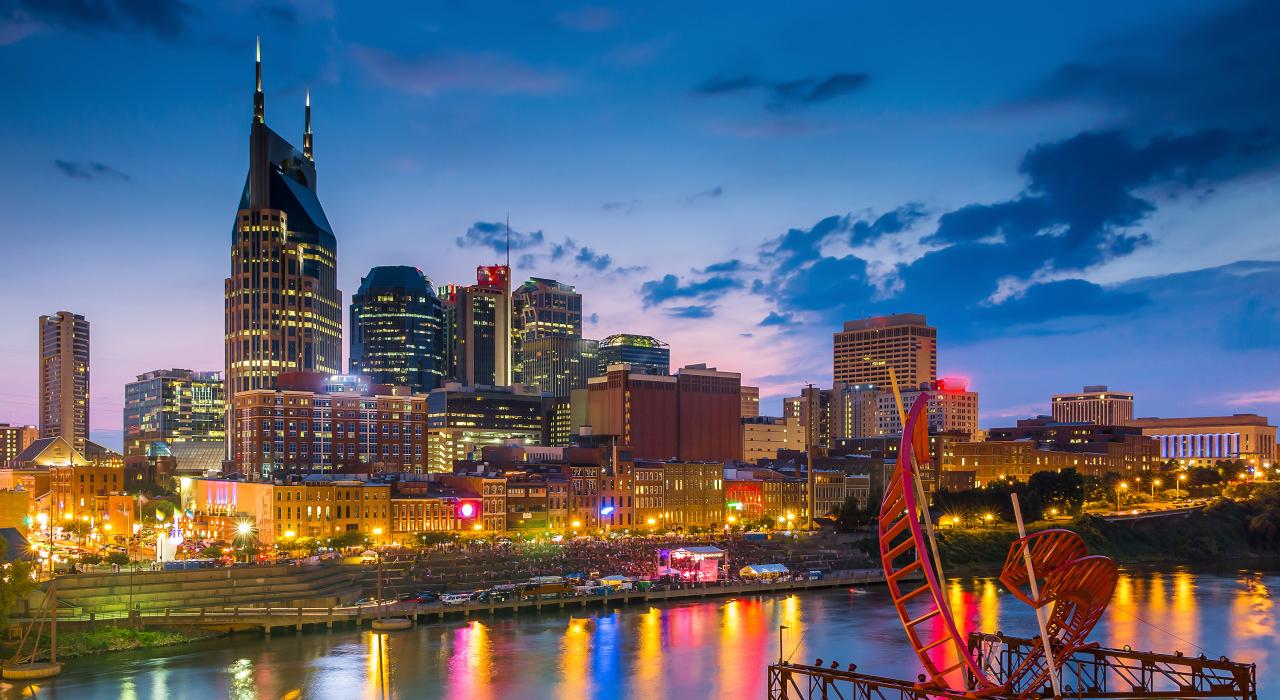 Top Things to Do in Nashville header image.