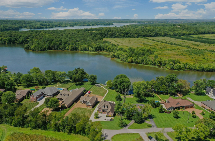 Five reasons to move to Mount Juliet Tennessee header image.