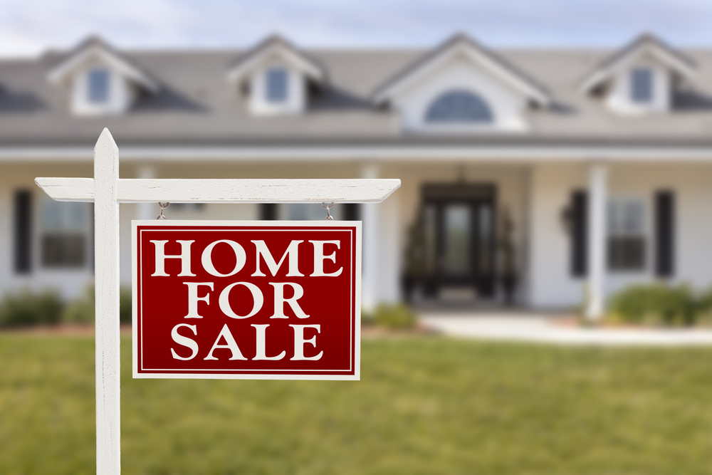 Most Common Pitfalls of Selling a Home header image.