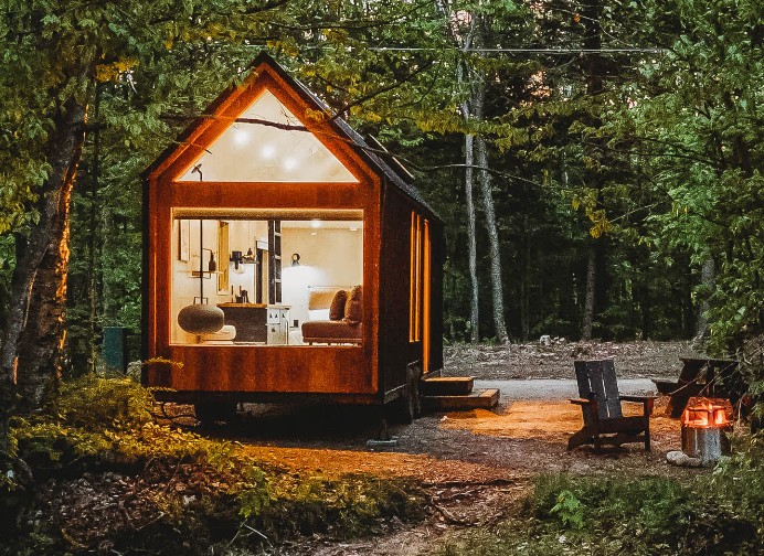 Southern New Hampshire's Hidden Gems: 10 Places Locals Love (That You May Not Know About) header image.
